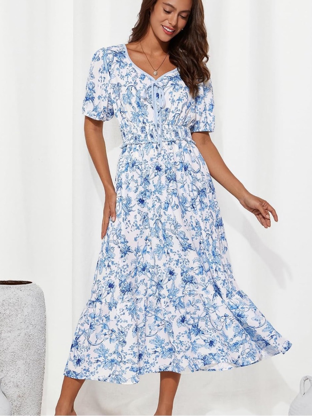 Women's Grave Karin Blue Floral Trendy V-Neck Midi Dress Size Small